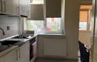 Inchiriez apartament 3 camere - 4