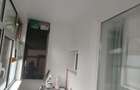 Apartament cu 2 camere, zona 8 mai, zona cu verdeata, parter, 51 mp2, pretabil si pentru prestari servicii( firme, sedii) , cu 2 intrari . - 8