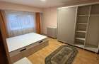 Inchiriez apartament 3 camere situat vis-a-vis de CEC Ozana - 3