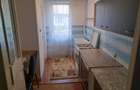 Apartament cu 2 camere, balcon si mobilat