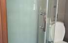 Proprietar inchiriez 2/3 stradal - 10