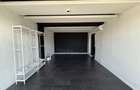 Inchiriez spatiu comercial 32 mp in zona Tomis 1