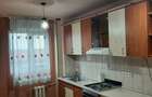 Dau in chirie apartament 2 camere, Nufarul - 3