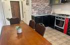 Inchiriez apartament modern si spatios, 55 mp + balcon, loc de parcare , complet echipat