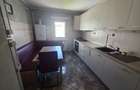 Inchiriez apartament 3 camere - 2