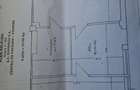 Vand spatiu comercial din constructie