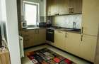 Inchiriez apartament 2 camere zona Coresi