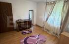 Apartament 3 camere decomandat, etaj 3, Rovine, zona Posta din Rovine - 4