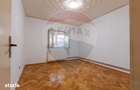 Apartament cu 3 camere de vanzare in zona apreciata