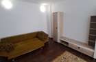 De inchiriat Apartament 3 camere situat in zona Centru. - 13
