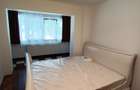 Ofer spre inchiriere apartament cu 2 camere zona Banca Nationala