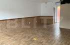 Spatiu comercial de vanzare, 38 mp, zona 7 Noiembrie - 5