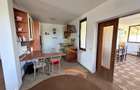 De vanzare casa 4 camere Siretu Saucesti