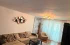 APARTAMENT 3 camere de inchiriat FRATII GOLESTI - 2