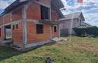 Casa individuala cu 6 camere in constructie in Izvin - 1