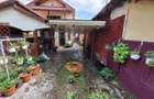 Casa cu 2 intrari, Beci, Anexa 33mp & Atelier 75 mp, Curent Trifazic