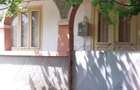 Casa batraneasca cu teren de 2.350 mp, Insuratei - 1