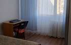 Inchiriez apartament