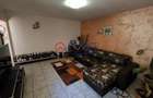 VIILE NOI - casa cu o curte generoasa disponibila imediat - 1
