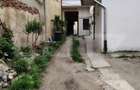 Casa zona ultracentrala, curte comuna, 50 mp, cu loc de parcare - 1