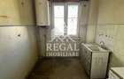Apartament cu 2 camere ?i balcon mare, Micro 3 pregatit ptr renovare - 8