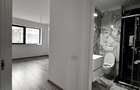 Apartament cu 3 camere semidecomandat în Central - 5