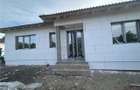 Utvin- toate utilitatile- incalzire in pardoseala= 4 camere- predare l - 3