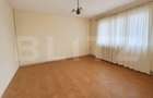 Apartament 4 camere, 80 mp, decomandat, zonă centrală - Deva - 1