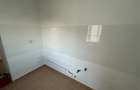 Vand apart.1 cam.situat in Micalaca,str.Vaslui,st. 50 mp,et.4 din 4,modern - 5