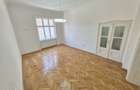 Birou de inchiriat-Piata Sinaia-3 Camere-86MP-Etaj 1-Centrala-700 Euro - 6