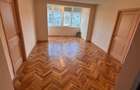 Vand apartament de 3 camere in Brad, recent renovat - 1