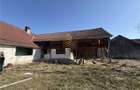 CASA CU 40 ARI INTRAVILAN - 2