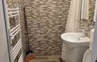 Ofer spre inchiriere apartamant cu 2 camere in Petrosani.