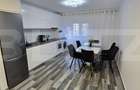 Vanzare apartament 2 camere, 61 mp, zona Carpati 2,