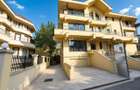 | Vila de INCHIRIAT | 12 camere | Soseaua NORDULUI | - 1
