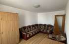 Proprietar, inchiriez apartament 2 camere decomandat - 3