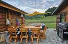 Cabana de vanzare intr o zona de vis! - 8