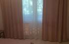 De vanzare apartament 3 camere - 2