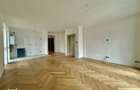 Apartament la parter cu gradina proprie, in Foresti Sinaia. In inima n - 1