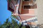 Casă cu 5 camere cu Teren 1000 Mp în Postăvari - 2