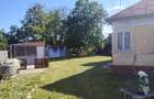Casa bătrânească de vânzare  - 1