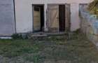 Casa din caramida cu teren de 14,5 ari Cernesti
