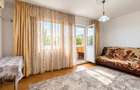 Proprietar inchiriez apartament 3 camere