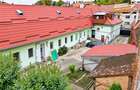 Corp de casa cu farmec autentic,4 camere, parcare,curte,dublu potential,Central,