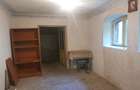 Spatiu 60 mp, Central, pretabil diverse activitati/ depozitare/ locuit