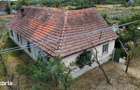 Casa individuala 4 camere si teren 2208 mp in Folea, comuna Voiteg