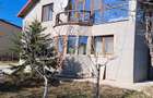 Casă cu 5 camere cu Teren 1500 Mp în Traian - 1