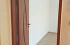 DE VÂNZARE! Apartament cu 2 camere, Decomandat 54,5 mp AC Gazul pe scara