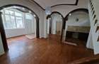 Piata Unirii, Calea Calarasilor, PROPRIETAR, vand casa P+M, 4 camere - 2