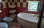 Vand apartament 3 camere decomandate, 42 de m.p. et.4 cu sarpanta locuibila, langa Scoala nr.7 - 6